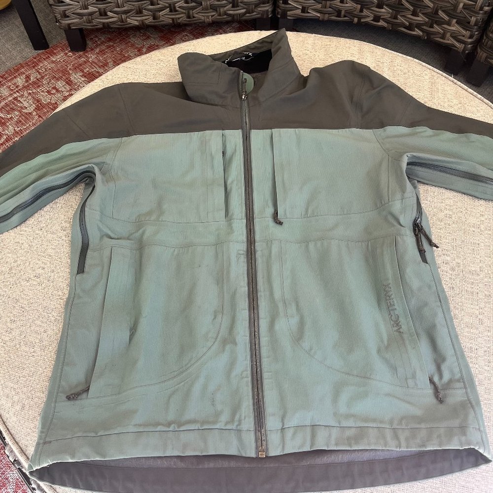 Arcteryx Men's Jacket - Vintage - Size M/L